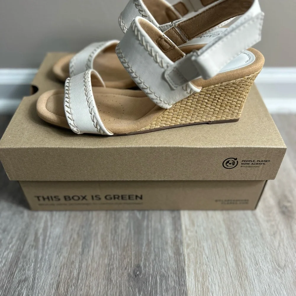 Clarks Kyarra Rose Wedge Sandals